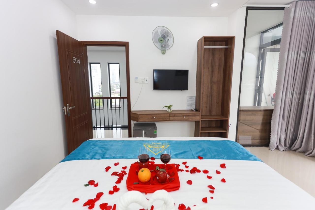 Hoc Huong Hotel クイニョン エクステリア 写真