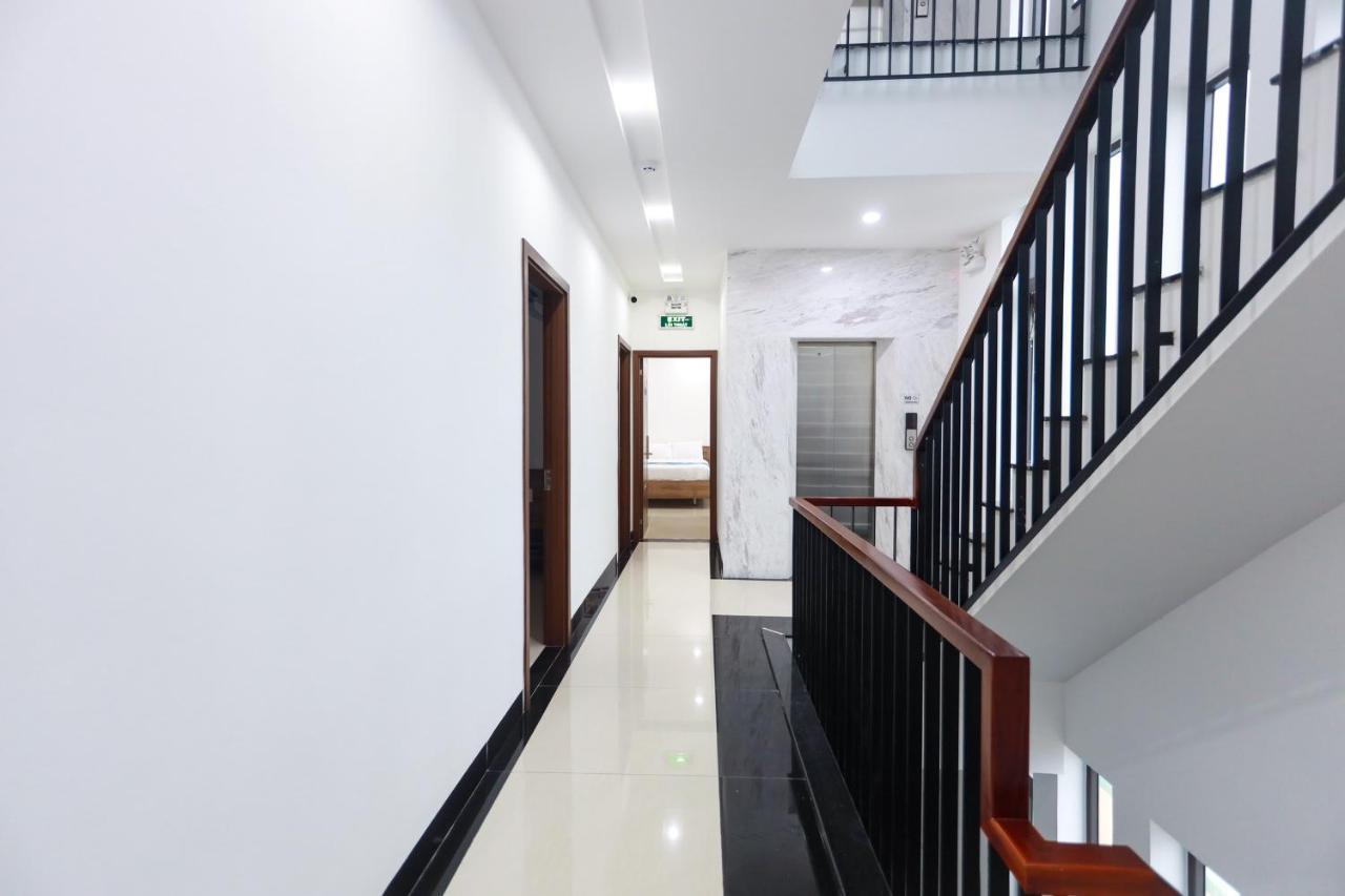 Hoc Huong Hotel クイニョン エクステリア 写真