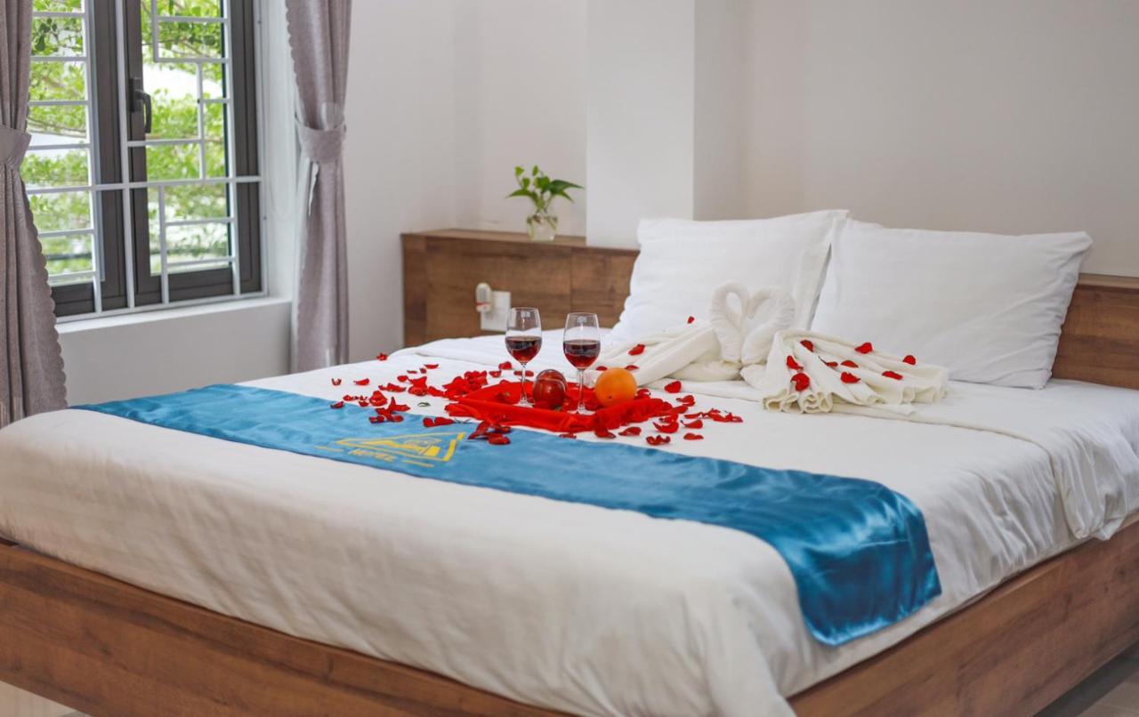 Hoc Huong Hotel クイニョン エクステリア 写真
