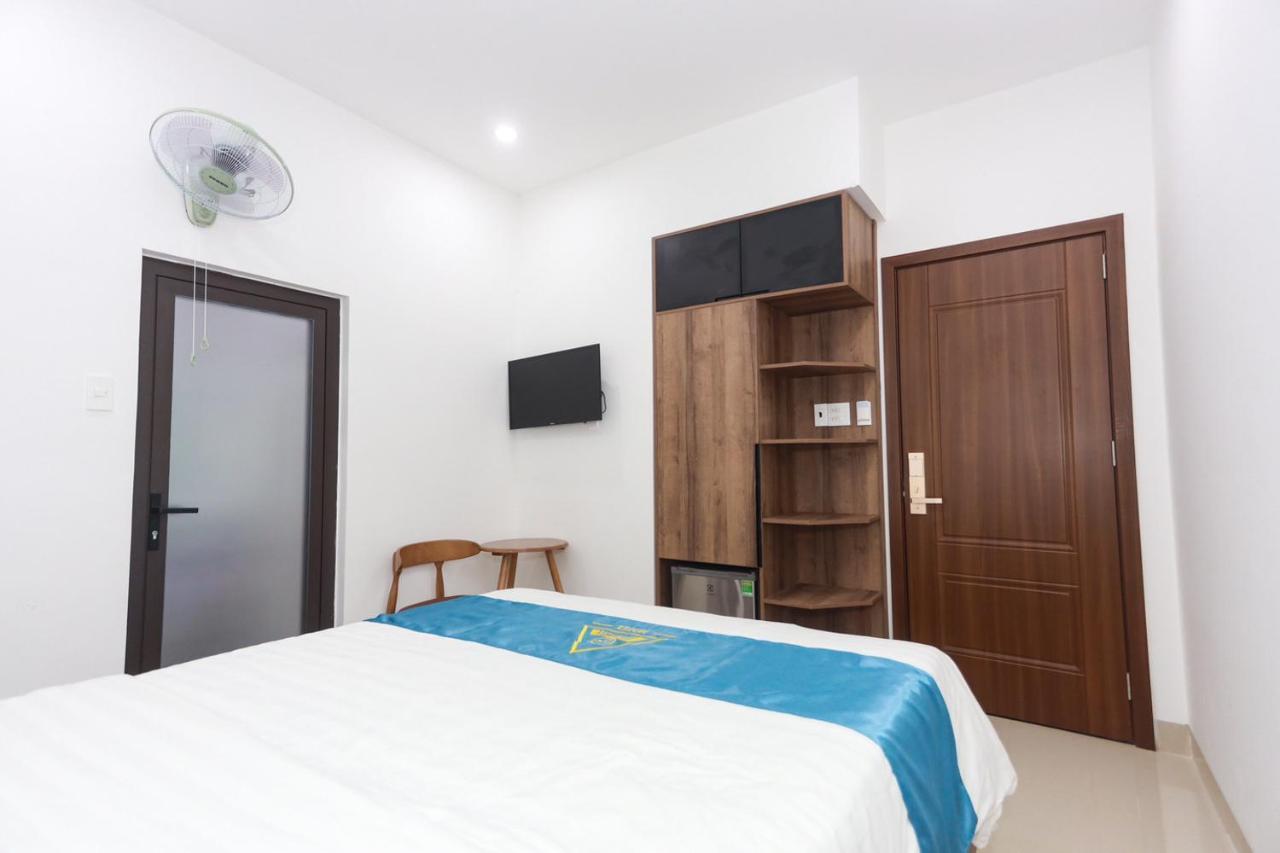 Hoc Huong Hotel クイニョン エクステリア 写真