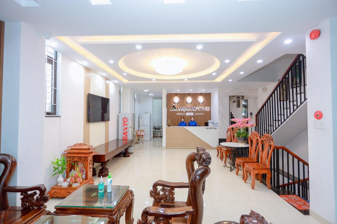Hoc Huong Hotel クイニョン エクステリア 写真