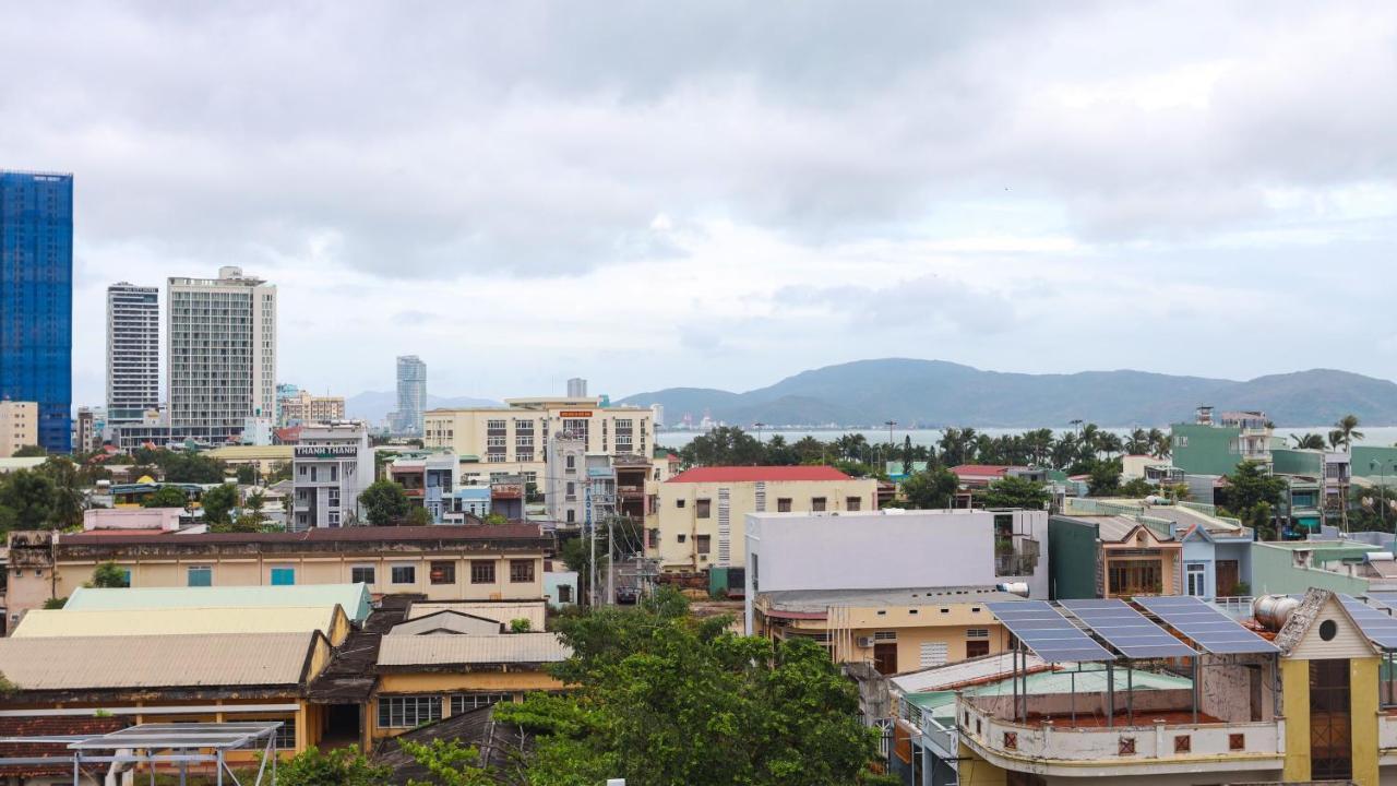 Hoc Huong Hotel クイニョン エクステリア 写真